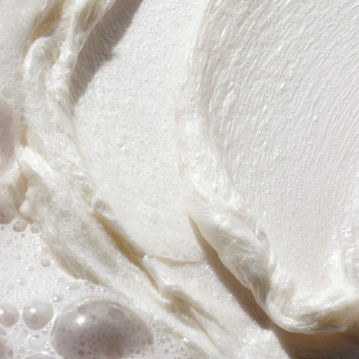 Nettoyant Visage à l'Eau de Riz — Éclat & Douceur